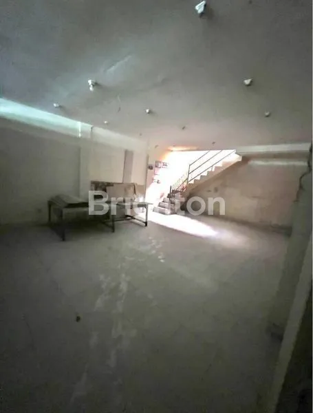 image RUKO DOUBLE STRATEGIS DI LETDA MADE PUTRA (5)