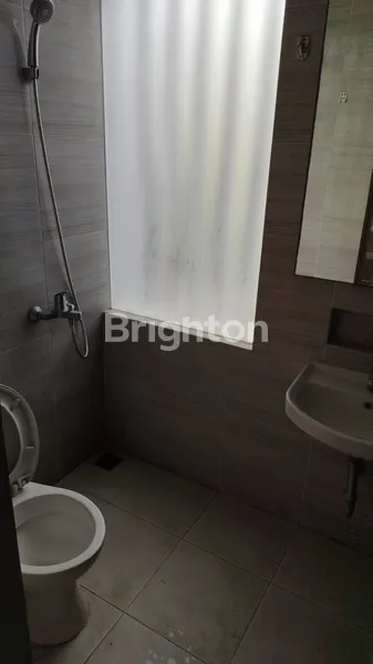 image FREE SMART DOOR !! RUMAH GRAND PAKUWON CLUSTER GLADSTONE  (7)