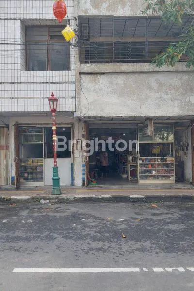 image DIJUAL – RUKO 3,5 LANTAI STRATEGIS KOTA MOJOKERTO (1)
