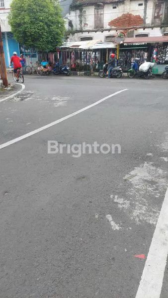 image DIJUAL – RUKO 3,5 LANTAI STRATEGIS KOTA MOJOKERTO (4)