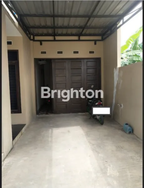 image DIJUAL CEPAT RUMAH 2 LANTAI DI JALAN JUANDA SAMARINDA (1)