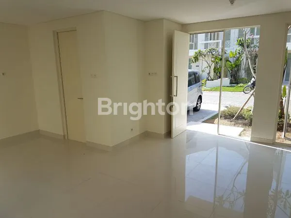 image RUMAH GRAND PAKUWON DEKAT MARGOMULYO, MANUKAN, TOL TANDES (4)