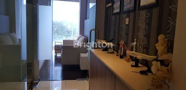 DIJUAL GEDUNG PERKANTORAN LUAS LANTAI 4 LOKASI NOTOPRAJAN NGAMPILAN YOGYAKARTA