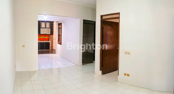 image DIJUAL - RUMAH RAPIH & SIAP HUNI DI TAMAN UBUD UNDAH (2)