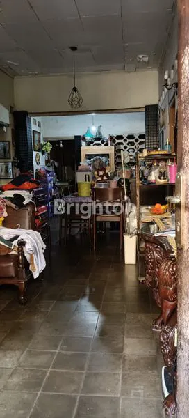 image RUMAH HOEK STRATEGIS DI GELONG BARU, LT/LB 165M² (5)