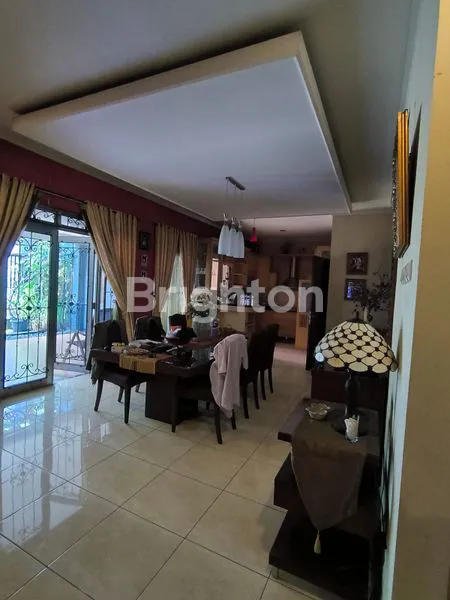 image RUMAH MEWAH 2 LANTAI, LT 420M² DI TATAR RATNASASIH (7)