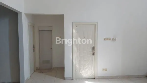 image RUMAH DISEWA DI GRAHA RAYA BINTARO (5)