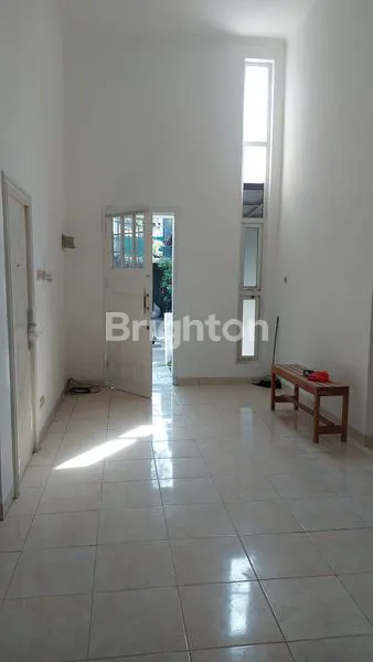 image RUMAH DISEWA DI GRAHA RAYA BINTARO (3)