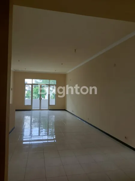 image RUKO 2 LANTAI SIAP PAKAI LOKASI WISATA BUKIT MAS !! (2)