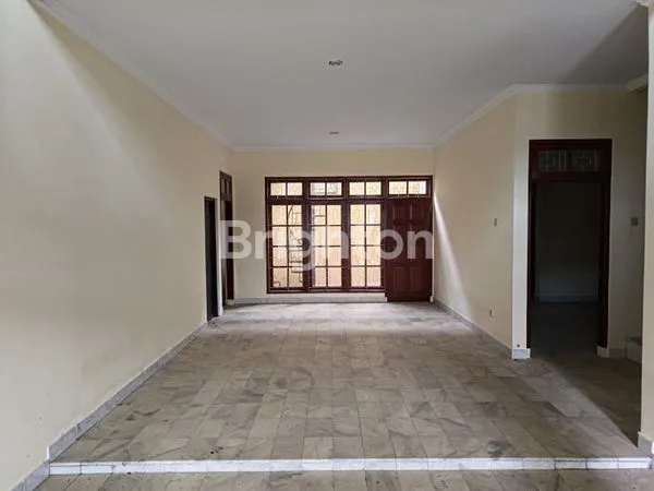 image RUMAH DI TAMAN ASRI - KOTA TANGERANG (6)