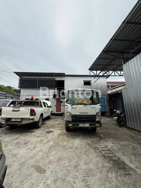 image BANGUNAN BENGKEL DAN KANTOR DI KILO 15 (2)