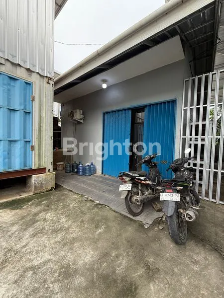 image BANGUNAN BENGKEL DAN KANTOR DI KILO 15 (3)