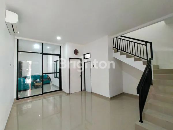 image RUMAH 2 LANTAI DI MAGNOLIA PARK, CIPONDOH, KOTA TANGERANG (7)