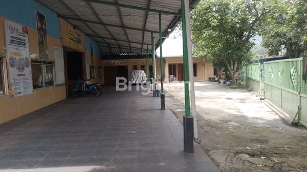 image DIJUAL USAHA FUTSAL & KOST, LT 2200M² DI BATUJAJAR (2)