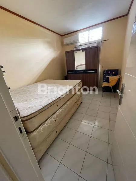 image HUNIAN NYAMAN SEMI-FURNISHED LT 157M² DI WIKA (3)