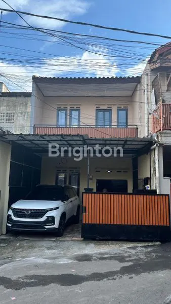 image RUMAH 2 LANTAI 4KT DI FATMAWATI, SIAP HUNI (1)