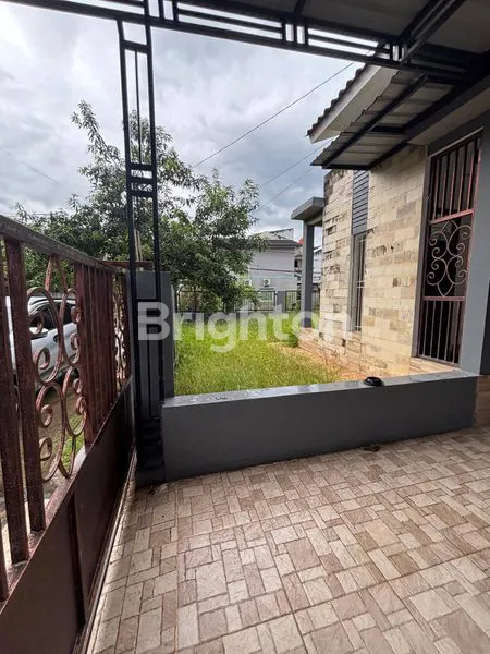 image RUMAH SIAP HUNI, DEKAT FASILITAS KOTA DENGAN FURNISH (1)