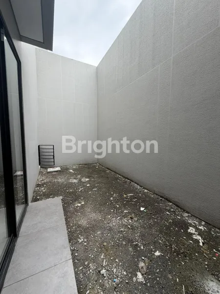 image CIAMIKK RUMAH SIAP HUNI LOKASI DEMPSEY HILL CITRALAND !! (2)