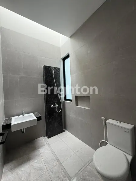 image CIAMIKK RUMAH SIAP HUNI LOKASI DEMPSEY HILL CITRALAND !! (7)