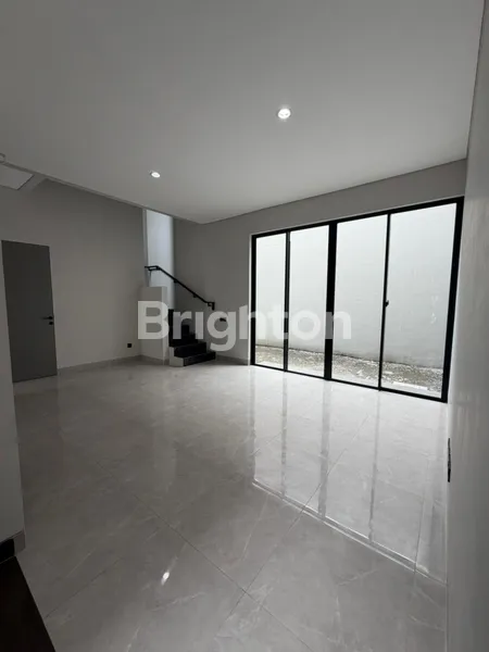 image CIAMIKK RUMAH SIAP HUNI LOKASI DEMPSEY HILL CITRALAND !! (8)