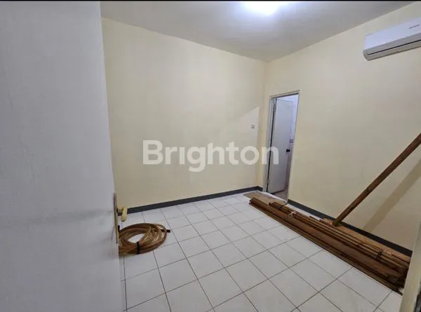 image RUMAH LUAS 1027M² DI METLAND PURI, HARGA NEGO (5)