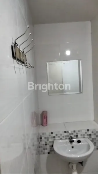 image APARTEMEN AMEGA CROWN – TIPE STUDIO FULL FURNISHED BARU (6)