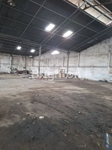 SEWA GUDANG MADIUN, LUAS 1.200M², AKSES JALAN RAYA