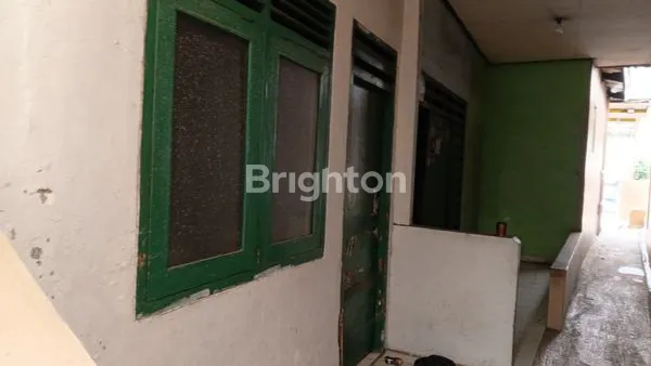 image INVESTASI PRODUKTIF DI JAGAKARSA || TANAH ZONA STRATEGIS || BONUS 4 KIOS + 3 KONTRAKAN AKTIF – ASET IDEAL UNTUK BISNIS & PASSIVE INCOME (2)