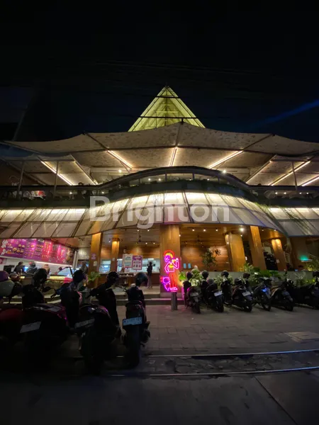 image RUMAH USAHA (RESTORAN) MEWAH HOOK 3 LANTAI DI RUNGKUT DEKAT MCD YAKAYA SUPERINDO SIER MERR KEDUNG BARUK PENJARINGAN GUNUNGANYAR (1)