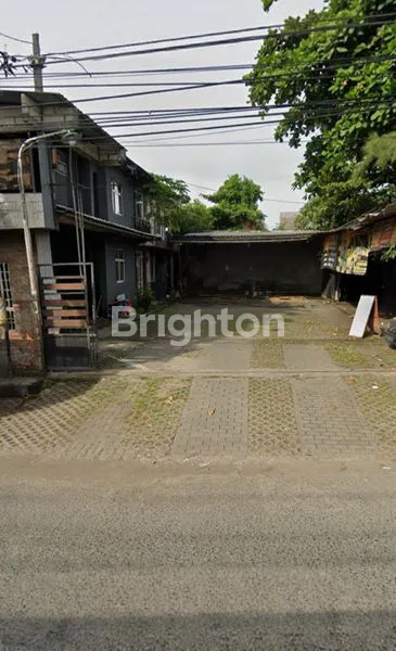 image TEMPAT USAHA NOL JALAN RAYA, BAGUS PENGHASIL CUAN (1)