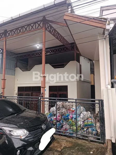 image RUMAH 2 LANTAI, 7 KT DI CITRA GRIYA SAMARINDA (2)