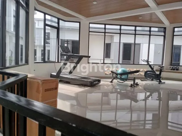 image TOWNHOUSE 3 LANTAI MODERN DI PERCETAKAN NEGARA, JAKARTA PUSAT – SIAP HUNI (3)