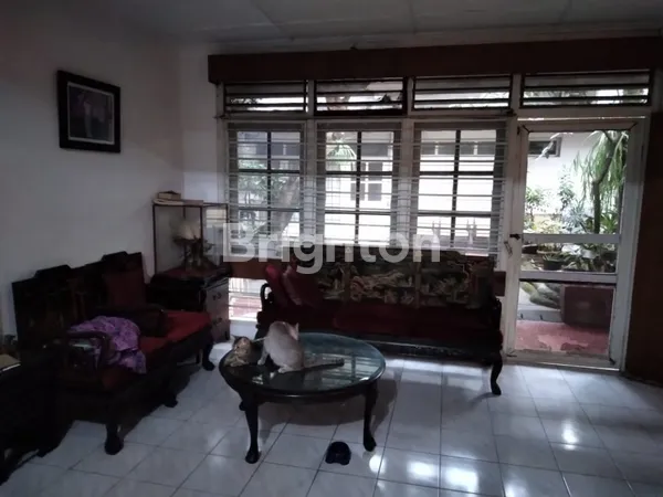 image RUMAH DI JALAN POS PENGUMBEN JAKARTA BARAT (2)