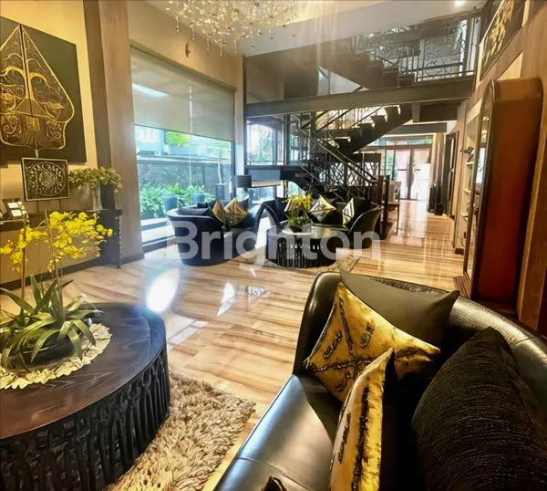 image RUMAH HOOK DGN NUANSA RESORT BALI MODERN DAERAH JL.PANCING FULL FURNISHED KUALITAS PREMIUM  (3)