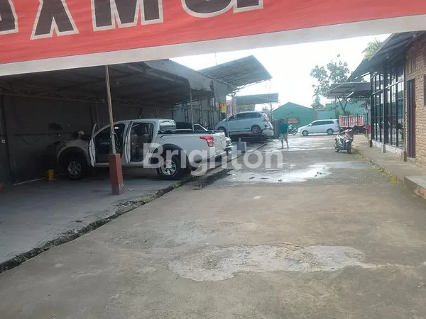 image RUMAH USAHA DOORSMEER HIDROLIK DI JALAN JAMIN GINTING (4)