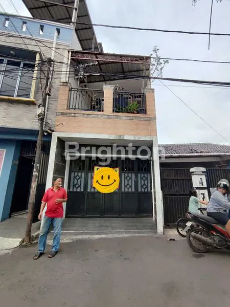 RUMAH STRATEGIS DI KEDOYA , 5 KT & 5 KM, SHM