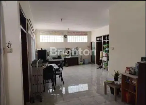 image RUMAH HALAMAN LUAS DI TAMAN CIMANGGU LOKASI STRATEGIS (4)