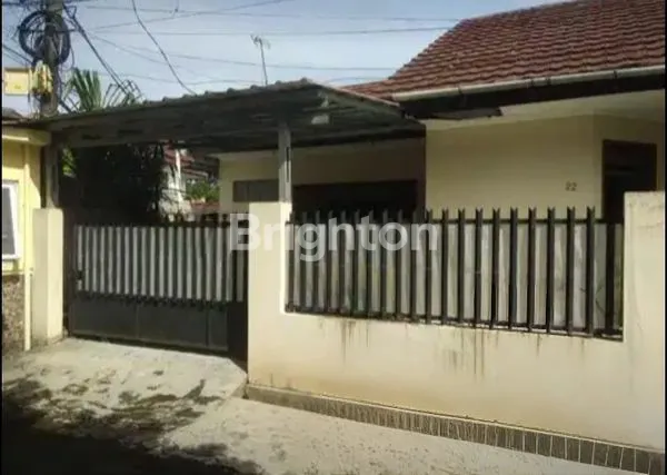 image RUMAH HALAMAN LUAS DI TAMAN CIMANGGU LOKASI STRATEGIS (1)