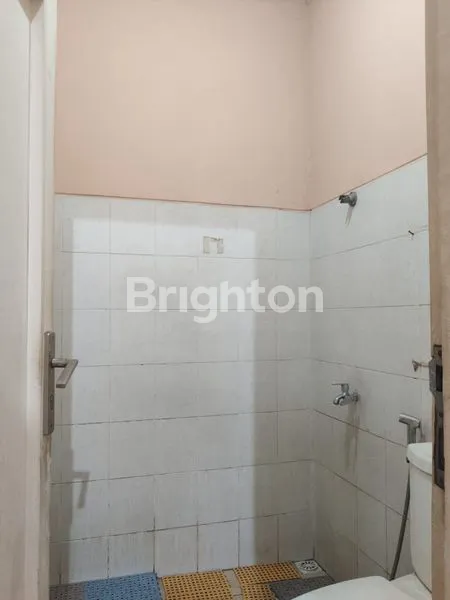 image RUMAH STRATEGIS DEKAT STASIUN TANGERANG SELATAN  (5)