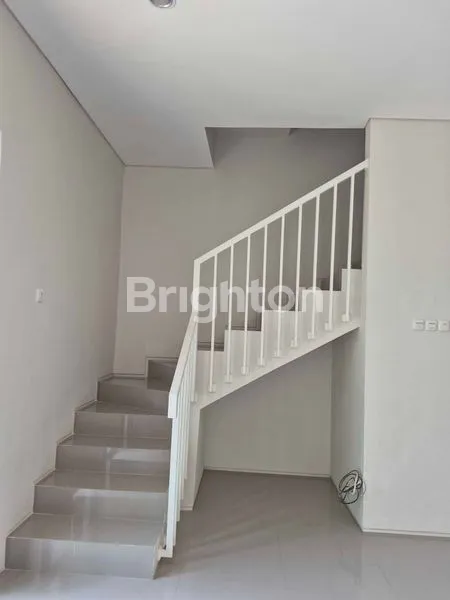 image HUNIAN NYAMAN JAKARTA BARAT, LT 88M² DEKAT TOLL JORR (2)