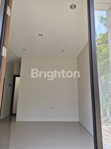 image HUNIAN NYAMAN JAKARTA BARAT, LT 88M² DEKAT TOLL JORR (3)