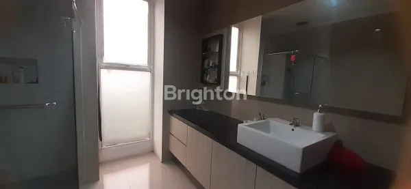 image RUMAH PUSAT KOTA JAKARTA 3 LT 3 KT, KEPA DURI KEBUN JERUK  (8)