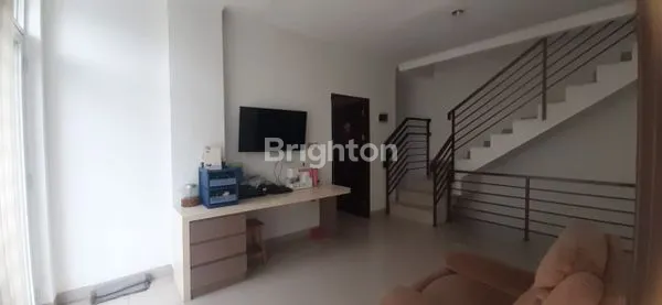 image RUMAH PUSAT KOTA JAKARTA 3 LT 3 KT, KEPA DURI KEBUN JERUK  (5)
