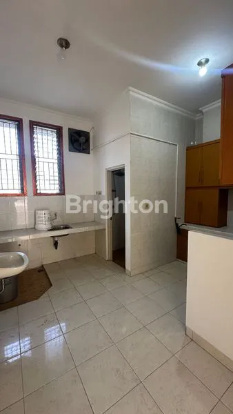 image DIJUAL RUKO STRATEGIS – AREA KULINER JOHAR BARU, JAKARTA PUSAT (6)