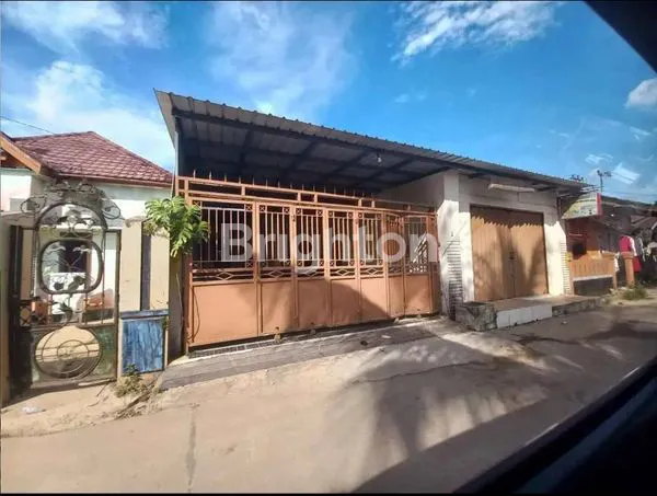 image RUMAH TOKO TENGAH KOTA , LOKASI STRATEGIS DEKAT KANTOR DPRD (1)