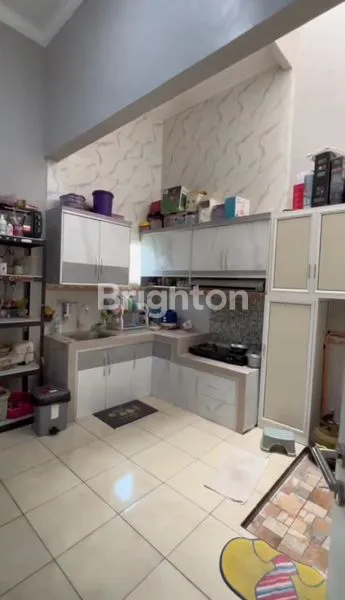 image HANYA 12 MENIT KE UNIVERSITAS MUHAMMADIYAH MALANG DAN EXIT TOL! RUMAH 2 LANTAI GRAHA MULIA TASIKMADU  (6)