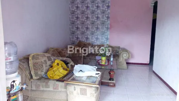 image DIJUAL RUMAH LUAS FURNISHED STRATEGIS BEDALI LAWANG SELANGKAH KE JALAN POROS PROVINSI KABUPATEN MALANG  (2)