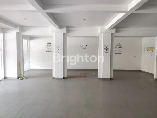image RUMAH USAHA PUSAT KOTA UNDAAN (3)