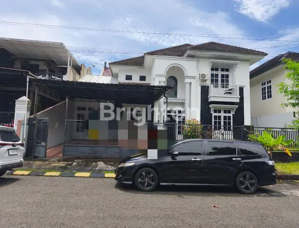 image RUMAH MEWAH 2 LANTAI, LT 300M² DI BB (1)