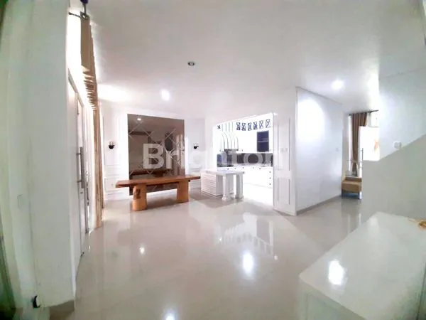 image SEWA RUMAH CANTIK NYAMAN (3)